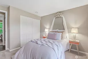 9925 NE 204th Pl, Bothell, WA 98011 - Photo 25