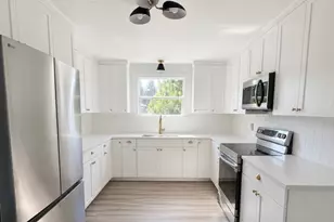 121 N Olymipic Ave, Arlington, WA 98223 - Photo 3