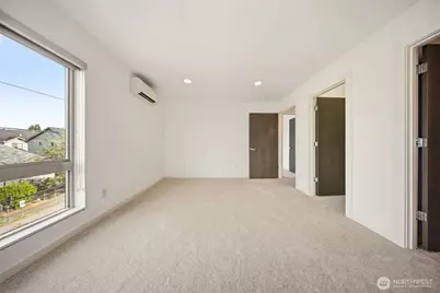 4767 35th Avenue S, Seattle, WA 98118 - Photo 29