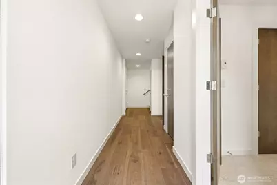 4767 35th Avenue S, Seattle, WA 98118 - Photo 9