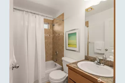 9121 23rd Avenue NE, Seattle, WA 98115 - Photo 17