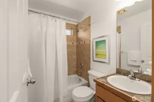 9121 23rd Ave NE, Seattle, WA 98115 - Photo 17