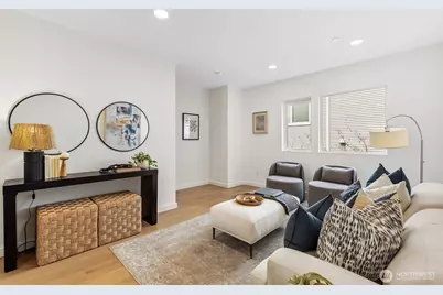 12524 15th Avenue NE #B, Seattle, WA 98125 - Photo 3