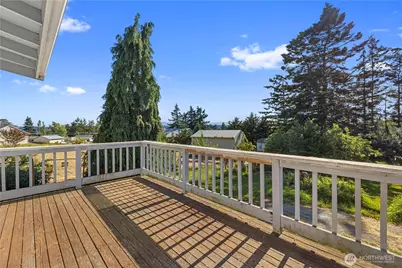 941 Diane Avenue, Oak Harbor, WA 98277 - Photo 35