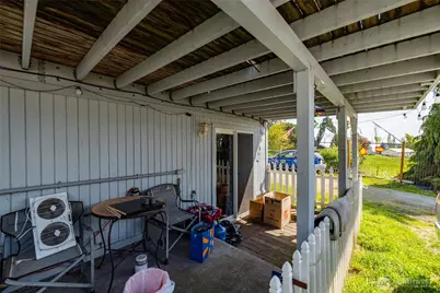 941 Diane Avenue, Oak Harbor, WA 98277 - Photo 9