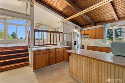 941 Diane Avenue, Oak Harbor, WA 98277 - Photo 23