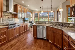 2719 Wildrose Ct, Bellingham, WA 98229 - Photo 19
