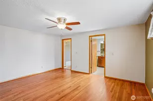 1027 Crestwood Ln, Fircrest, WA 98466 - Photo 13