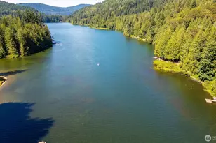 9075 Upper Frost Creek Rd, Maple Falls, WA 98266 - Photo 29