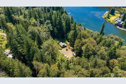 9075 Upper Frost Creek Road, Maple Falls, WA 98266 - Photo 1
