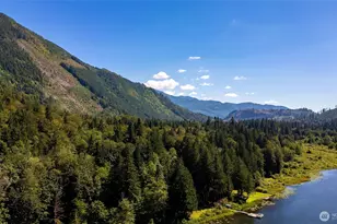 9075 Upper Frost Creek Rd, Maple Falls, WA 98266 - Photo 37