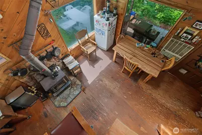 9075 Upper Frost Creek Road, Maple Falls, WA 98266 - Photo 15