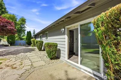 6208 Sycamore Place, Everett, WA 98203 - Photo 31
