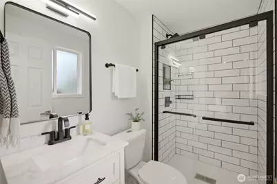 6208 Sycamore Place, Everett, WA 98203 - Photo 17