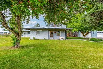 2775 4th Street SE, East Wenatchee, WA 98802 - Photo 7