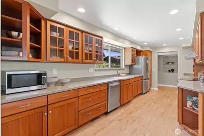 7301 179th Street SW, Edmonds, WA 98026 - Photo 7