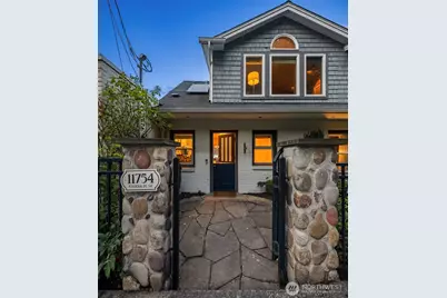 11754 Riviera Place NE, Seattle, WA 98125 - Photo 3