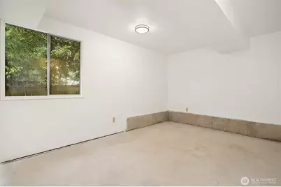 21006 NE 18th Place, Sammamish, WA 98074 - Photo 25