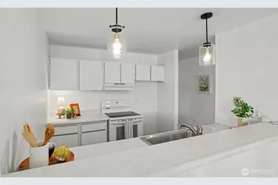 17431 Ambaum Boulevard S #D2, Burien, WA 98148 - Photo 13