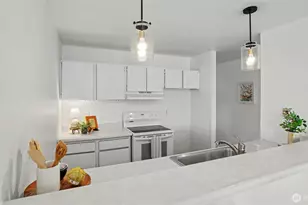 17431 Ambaum Blvd S, Burien, WA 98148 - Photo 13
