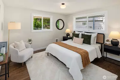 9275 Renton Avenue S, Seattle, WA 98118 - Photo 13