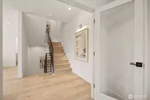 726 N 89th St, Seattle, WA 98103 - Photo 23