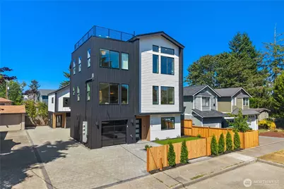 726 N 89th Street, Seattle, WA 98103 - Photo 1