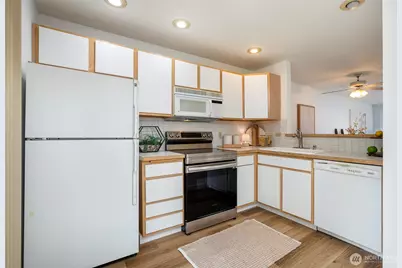 604 122nd Avenue NE #3, Bellevue, WA 98005 - Photo 11