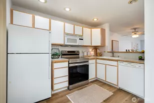 604 122nd Ave NE, Bellevue, WA 98005 - Photo 11