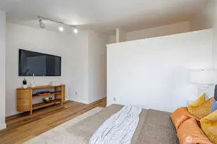 604 122nd Ave NE, Bellevue, WA 98005 - Photo 17