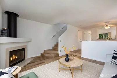 604 122nd Avenue NE #3, Bellevue, WA 98005 - Photo 7