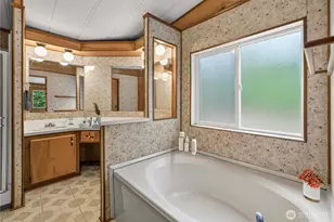 8645 NW Nicholas St, Bremerton, WA 98312 - Photo 21