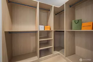 726 N 89th St, Seattle, WA 98103 - Photo 25