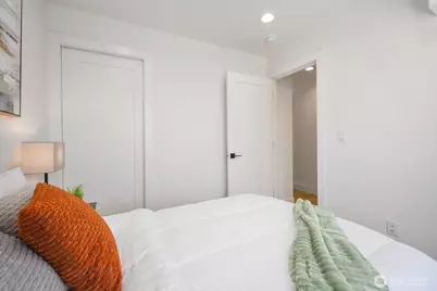 726 N 89th Street #B, Seattle, WA 98103 - Photo 15