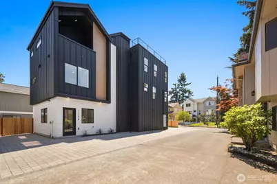 726 N 89th Street #B, Seattle, WA 98103 - Photo 1