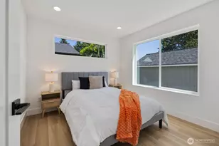 726 N 89th St, Seattle, WA 98103 - Photo 13