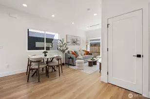 726 N 89th St, Seattle, WA 98103 - Photo 9