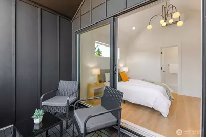 726 N 89th Street #B, Seattle, WA 98103 - Photo 31