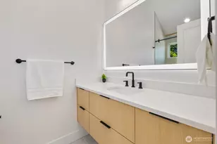 726 N 89th St, Seattle, WA 98103 - Photo 21