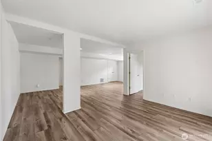 2300 Benson Road S, Renton, WA 98055 - Photo 25