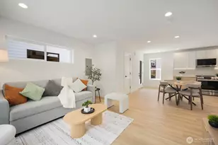 724 N 89th St, Seattle, WA 98103 - Photo 7