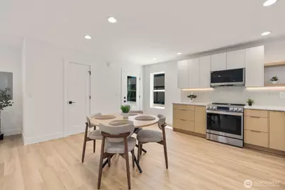 724 N 89th Street, Seattle, WA 98103 - Photo 11