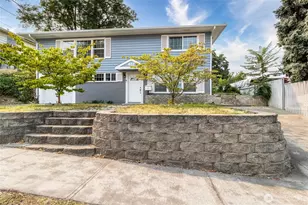 412 SE 5th St, College Place, WA 99324 - Photo 1