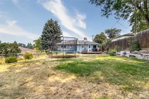 412 SE 5th St, College Place, WA 99324 - Photo 27