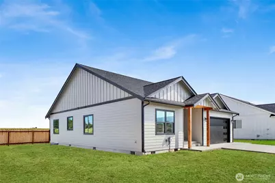 416 W 4th Street, Everson, WA 98247 - Photo 3