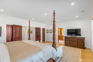 801 W Barrett St, Seattle, WA 98119 - Photo 17