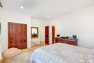 801 W Barrett St, Seattle, WA 98119 - Photo 25