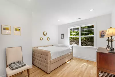 801 W Barrett Street, Seattle, WA 98119 - Photo 21