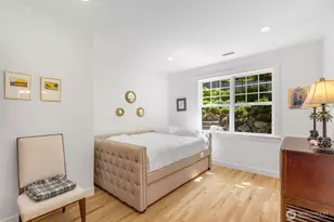 801 W Barrett St, Seattle, WA 98119 - Photo 21