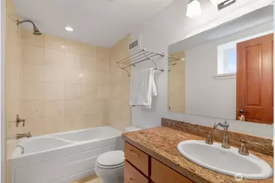 801 W Barrett Street, Seattle, WA 98119 - Photo 29